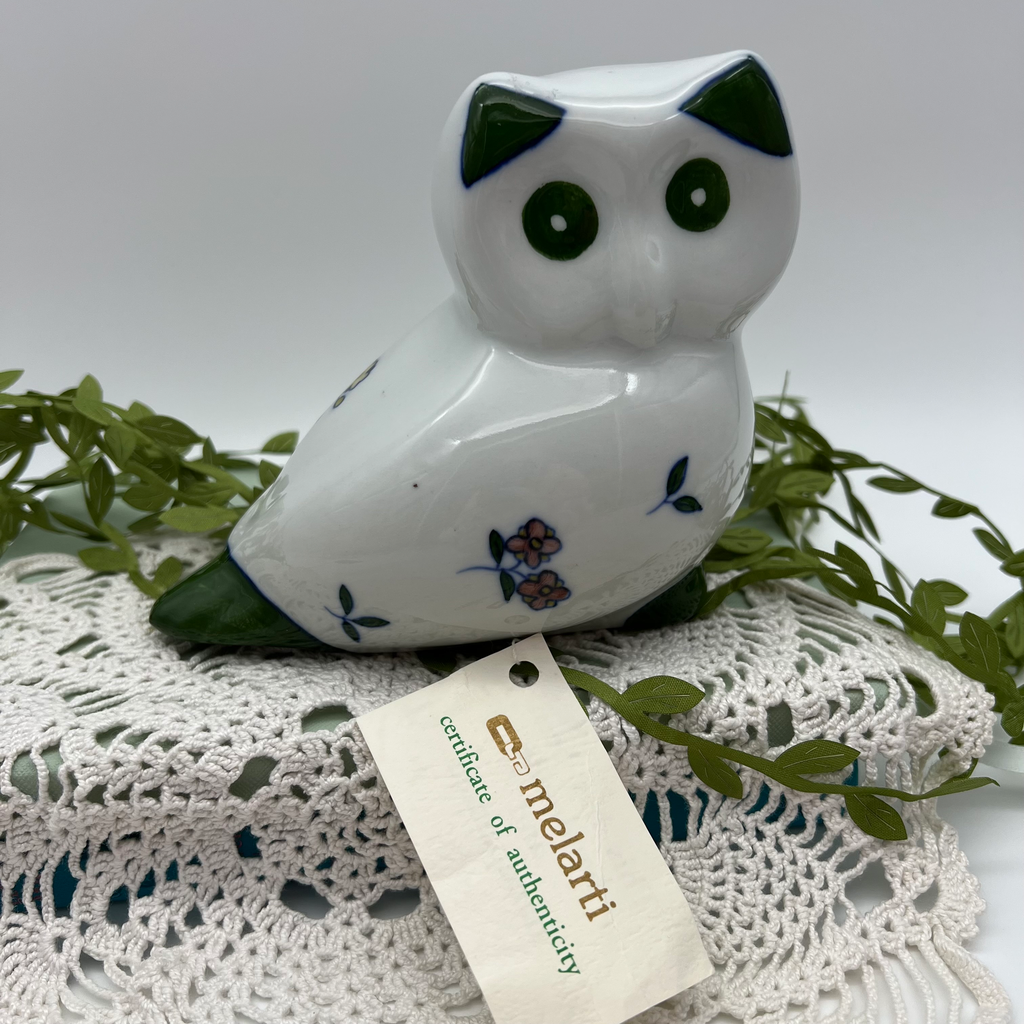 Melarti Hand-Painted Owl Figurine – Ceramic Art from Romania