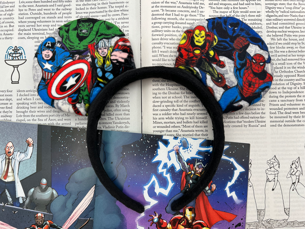 Disneyland Paris Marvel Minnie Ears Headband – Avengers Comic Print